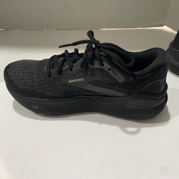 Brooks Adrenaline GTS 24 Womens Running Shoes Size 7 Medium B EUC - Picture 4 of 8